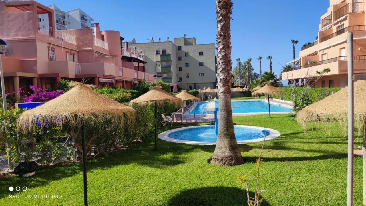 Salobrena - Primera Linea De Playa Junto Al Paseo Maritimo Buitenkant foto